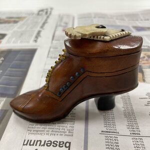 Beautiful Antique Victorian Wooden Shoe/Boot Snuff Box With Brass & Bone Details